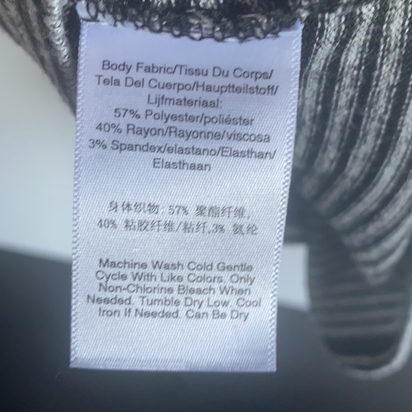 DKNY Jeans super soft rises neck short sleeve - Picture 6 of 6